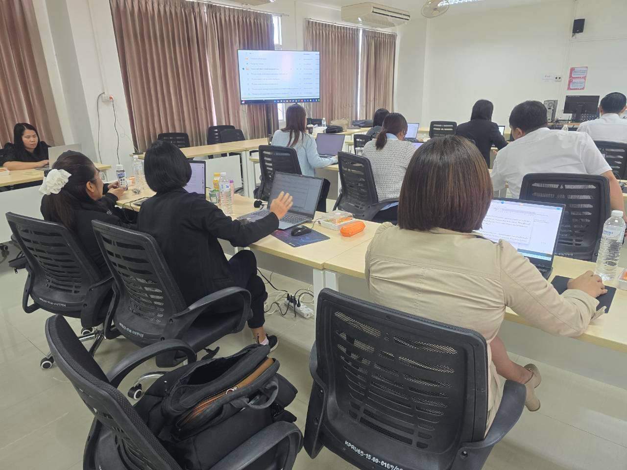 13. โครงการการผลิตสื่อการสอนด้วยนวัตกรรม AI ของครูเพื่อส่งเสริมความคิดสร้างสรรค์สำหรับผู้เรียนในยุคดิจิทัลตามบริบทของโรงเรียน ภายใต้โครงการพัฒนาคุณภาพการศึกษาและการพัฒนาท้องถิ่นโดยมีสถาบันอุดมศึกษาเป็นพี่เลี้ยงเครือข่ายเพื่อการพัฒนาอุดมศึกษา